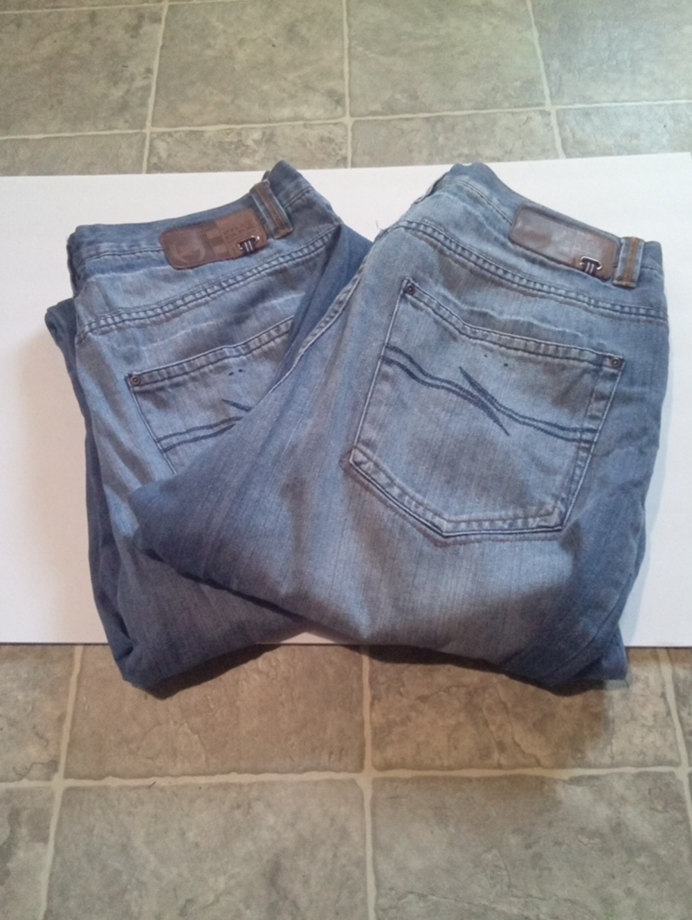 Phat Farm Relaxed Fit (2 Pairs)40x33 Fit Light Blue Washed Jeans